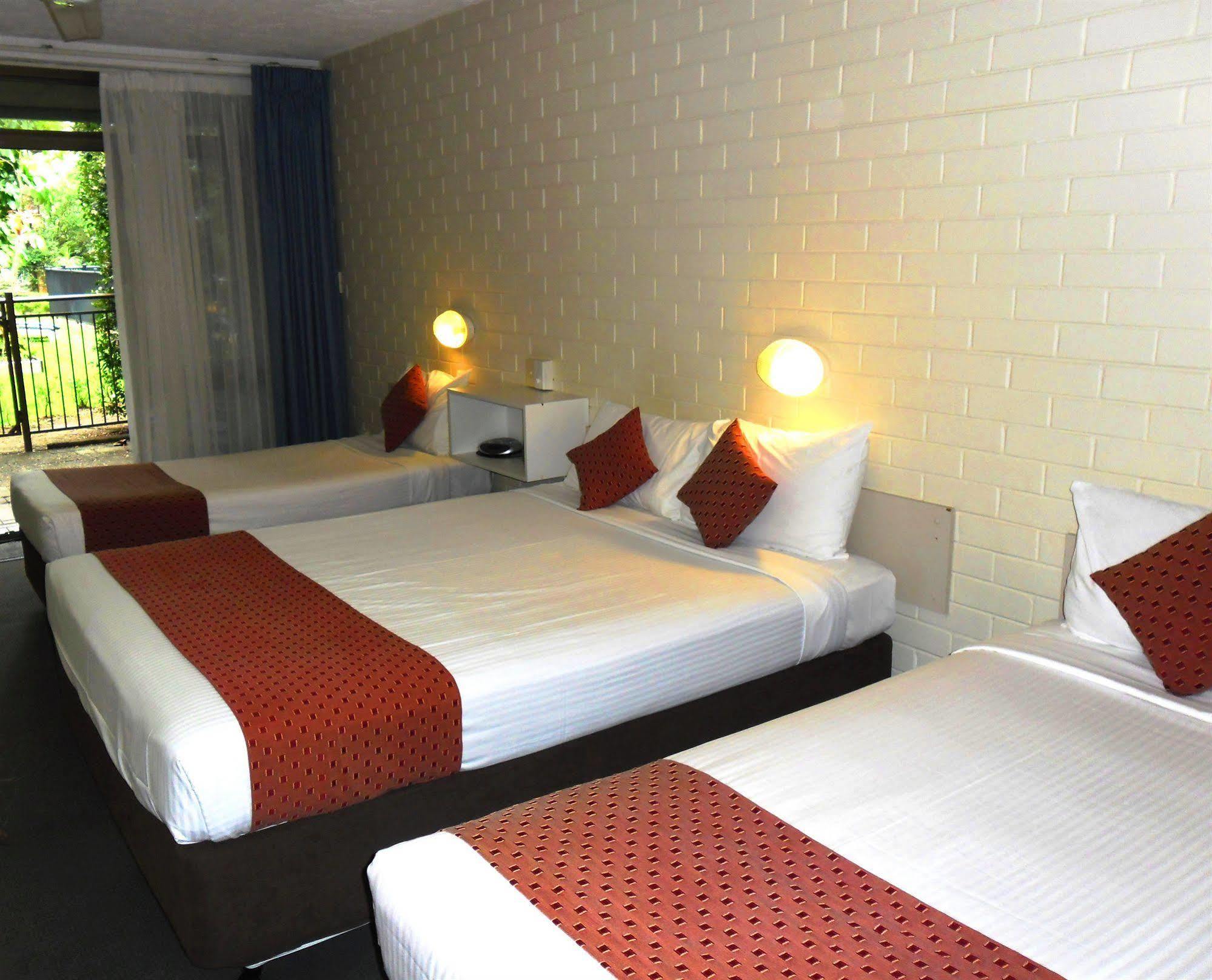 Mooloolaba Motel Exteriör bild