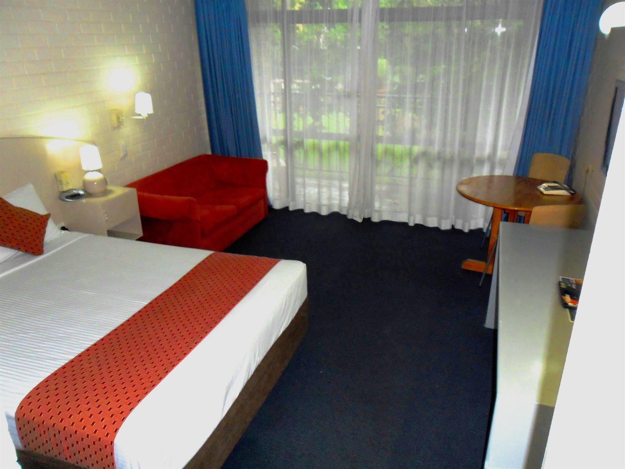 Mooloolaba Motel Exteriör bild