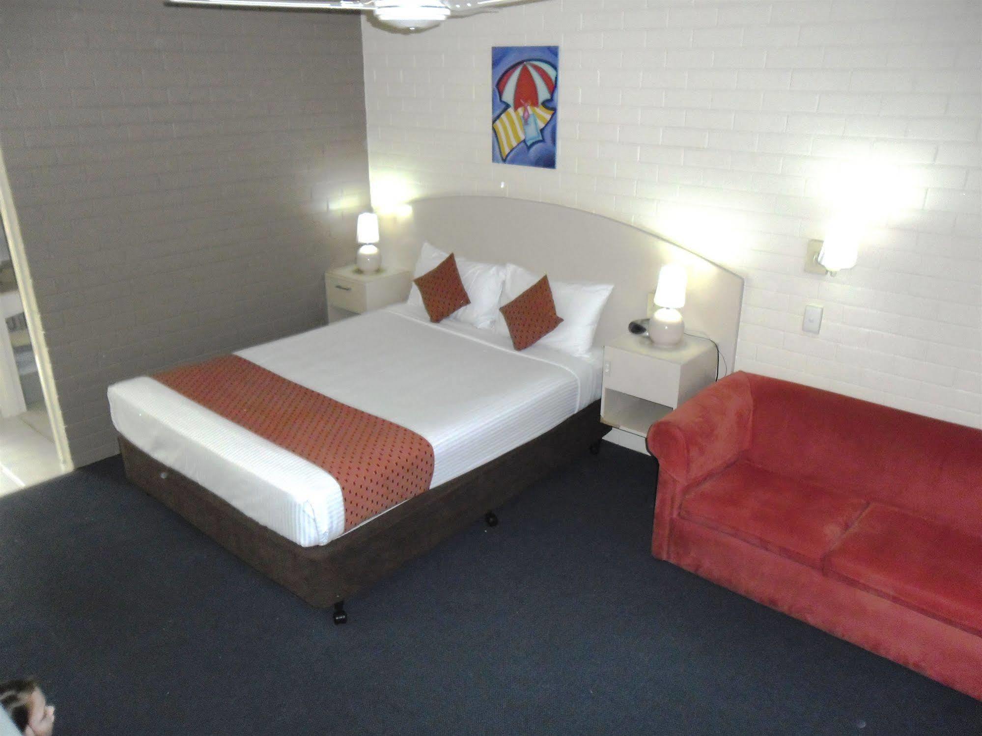 Mooloolaba Motel Exteriör bild
