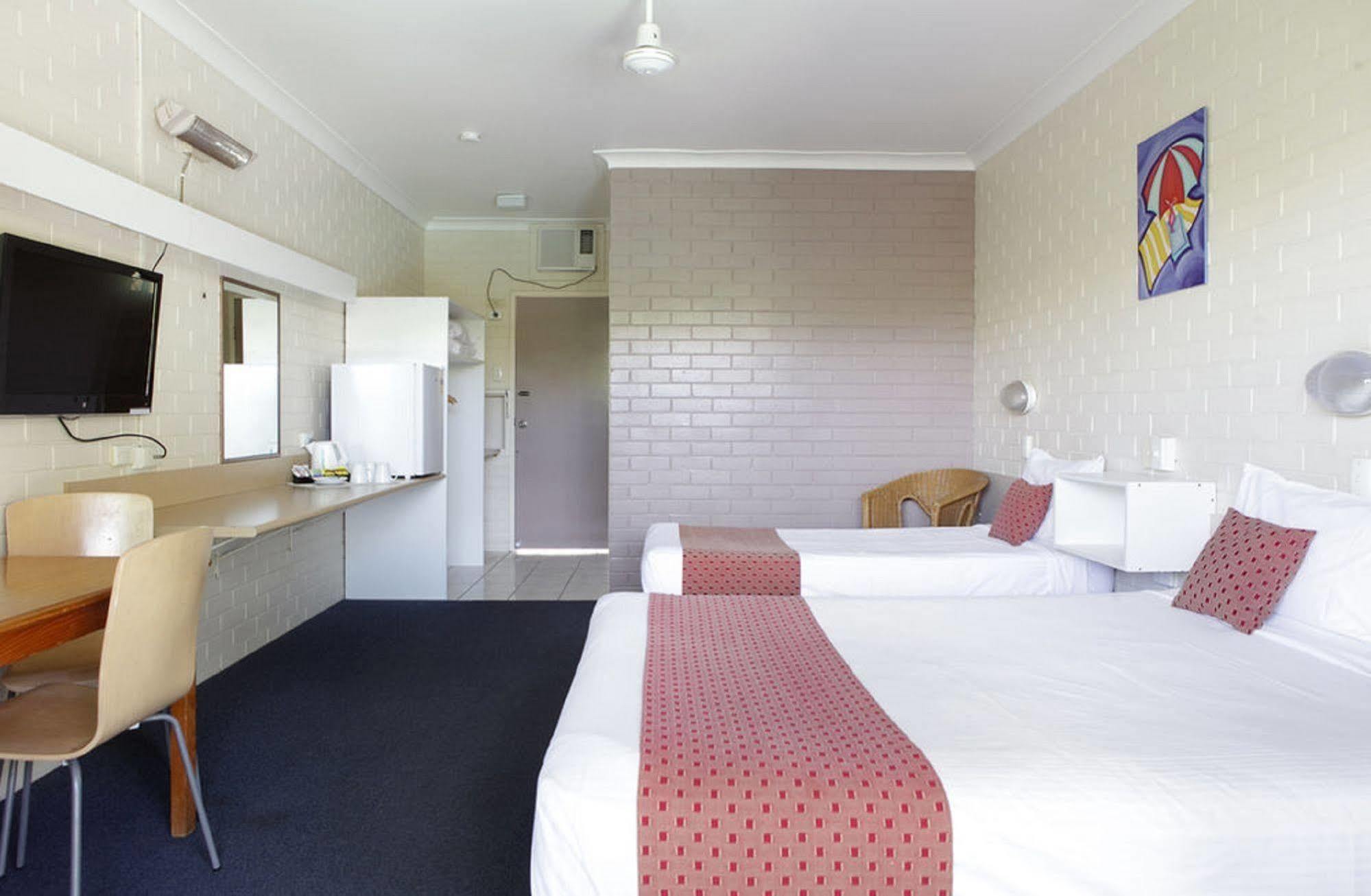 Mooloolaba Motel Exteriör bild